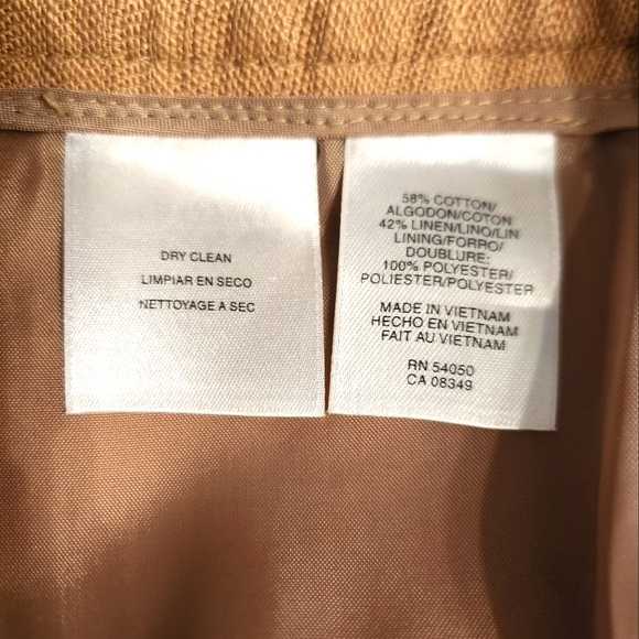 Anne Klein button front skirt - Picture 4 of 4